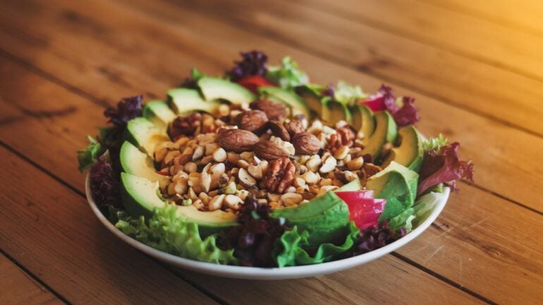 How to Lower Cholesterol: Effective Dietary Tips